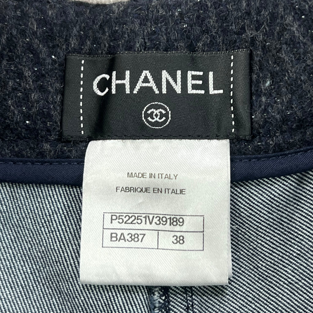 CHANEL DENIM SHORT FEATURE A SIGNATURE COCOMARK BUTTON