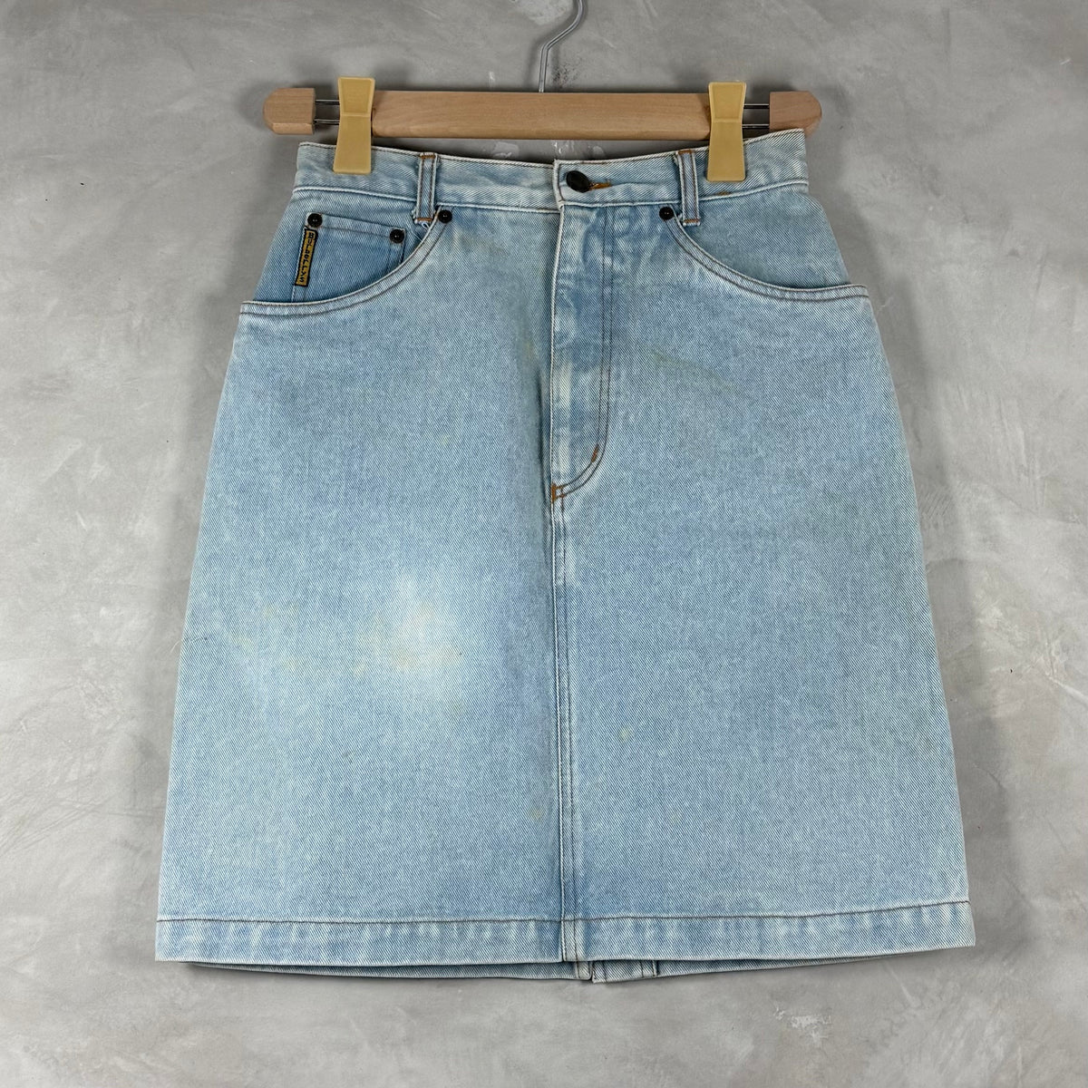 BURBERRY MINI SKIRT