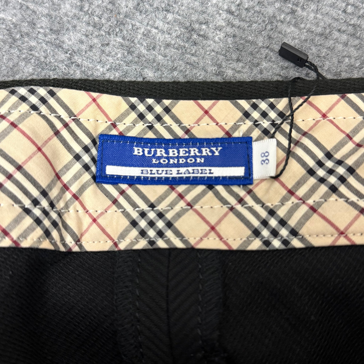 BURBERRY MINI SKIRT