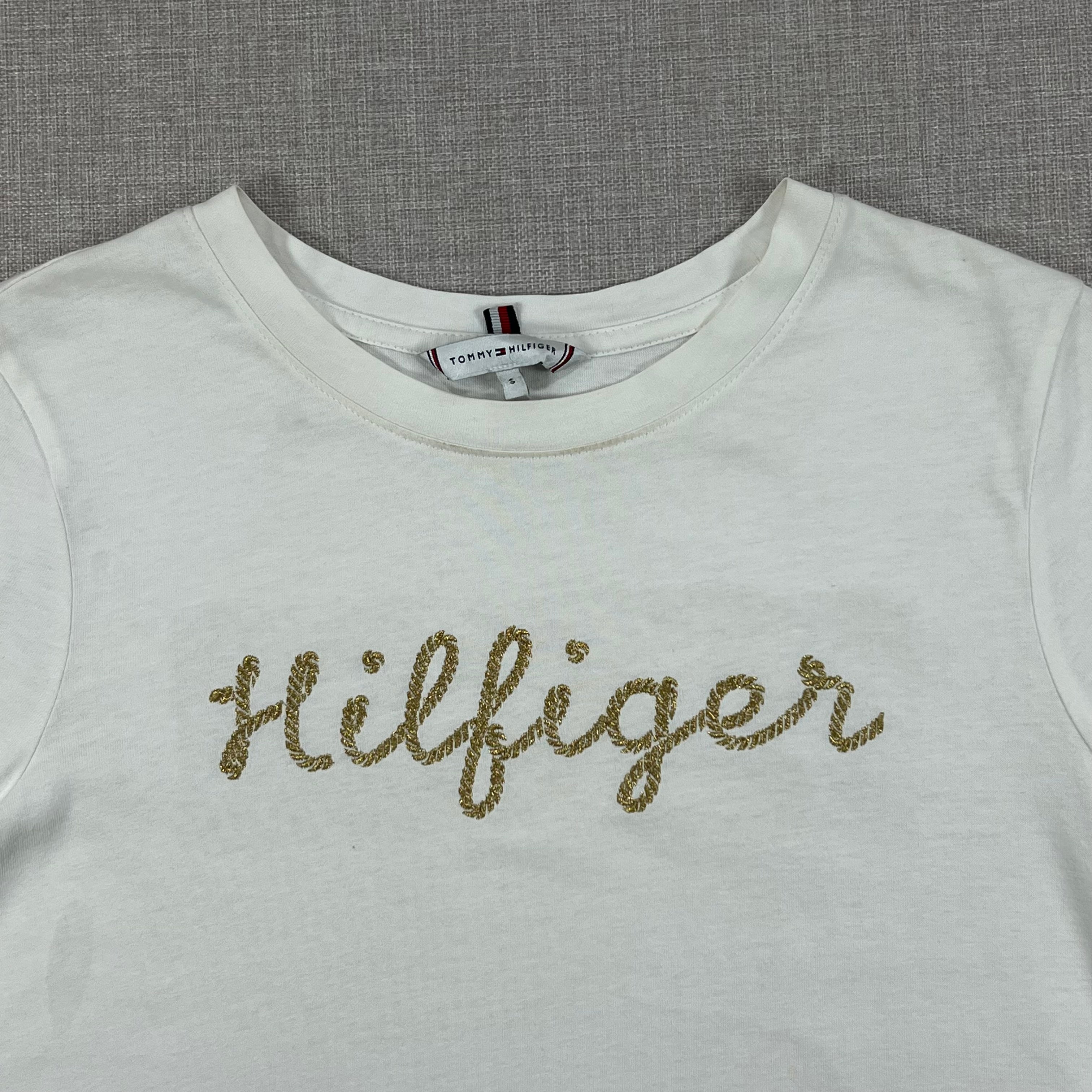 TOMMY HILFIGER WOMENS REGULAR FIT TEE