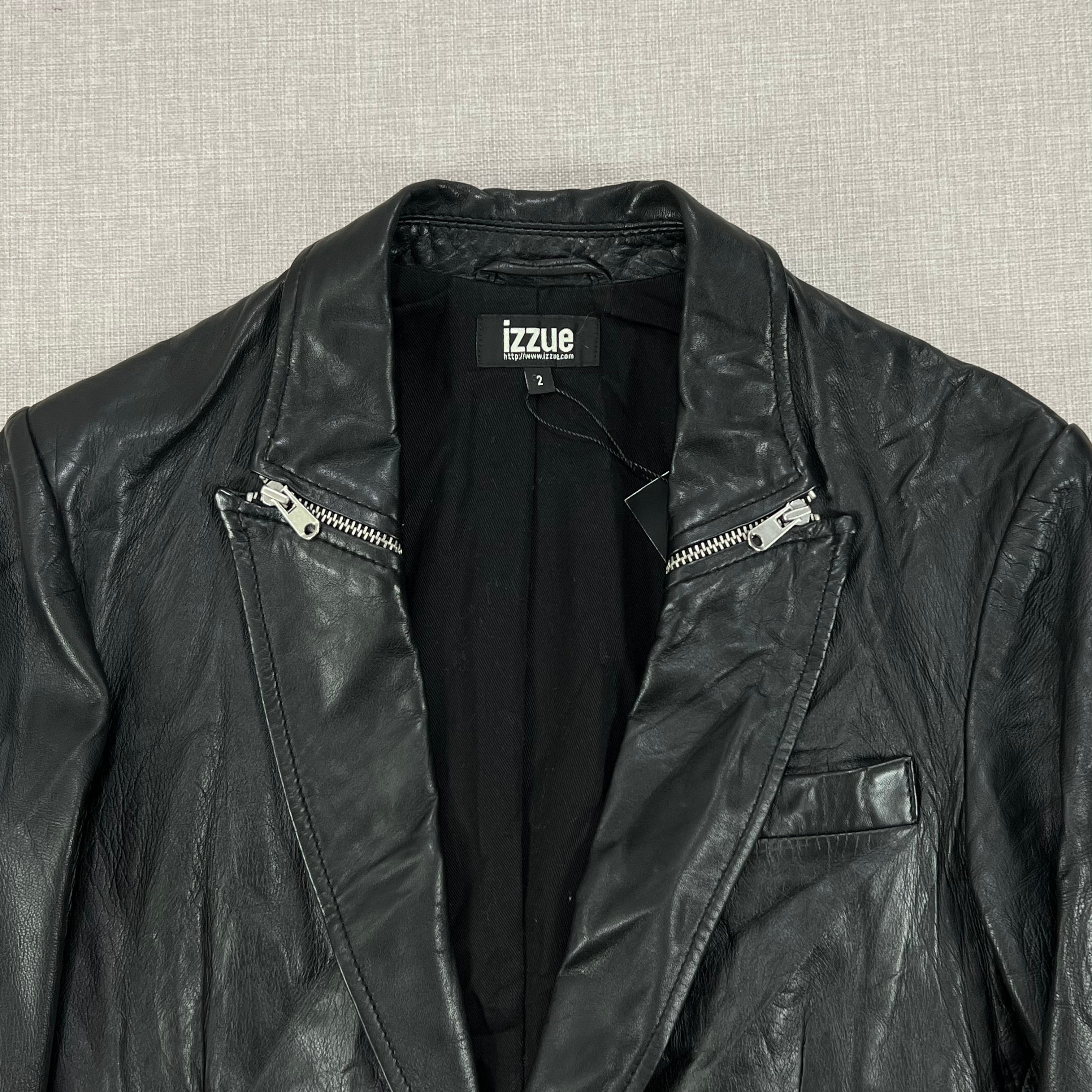 IZZUE LEATHER BLAZER