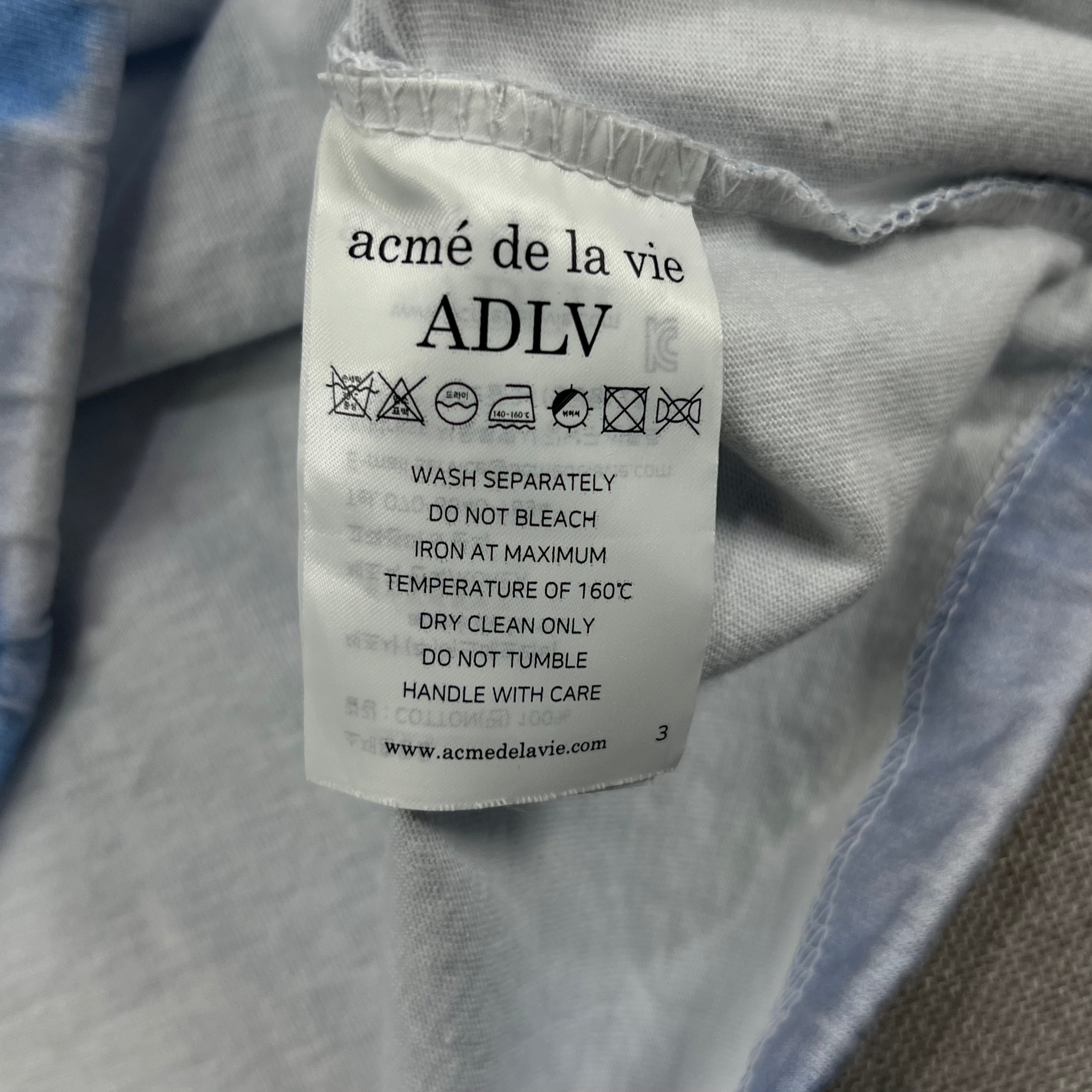 ACME DE LA VIE X LISA CLOUD ARTWORK CROP TOP