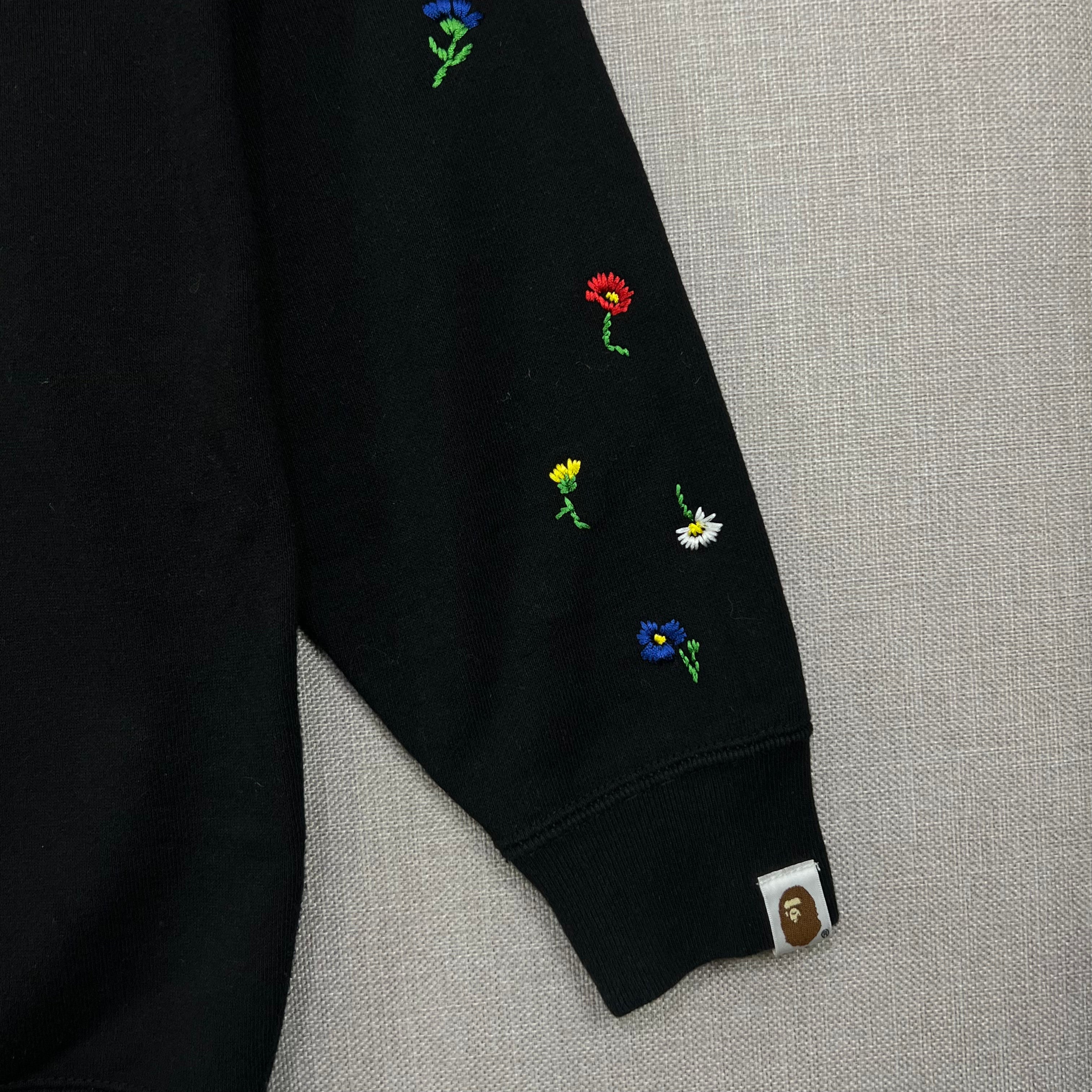 BAPE SPEEL OUT FLORAL CREWNECK SWEATSHIRT