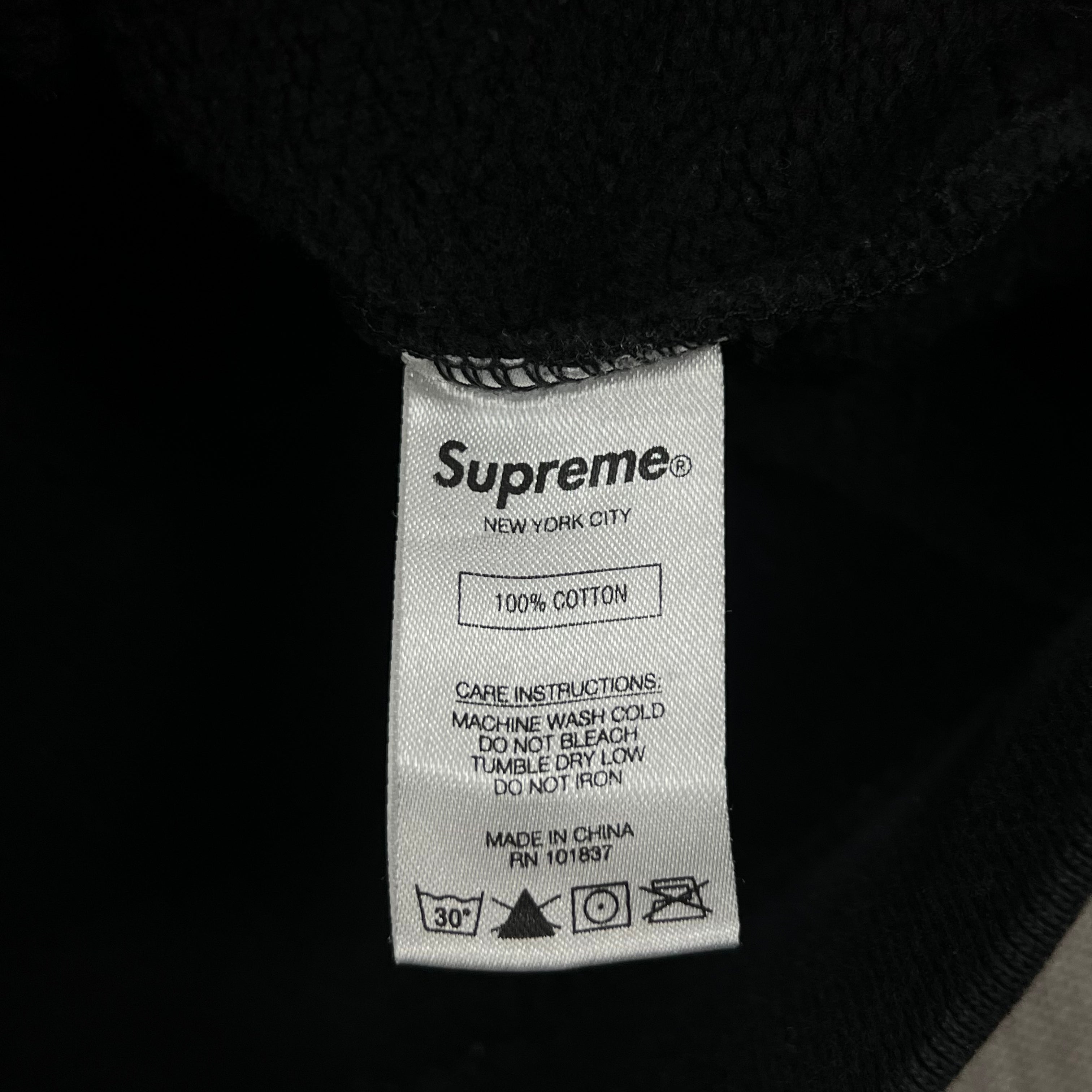 SUPREME ZIP POUCH HOODIE