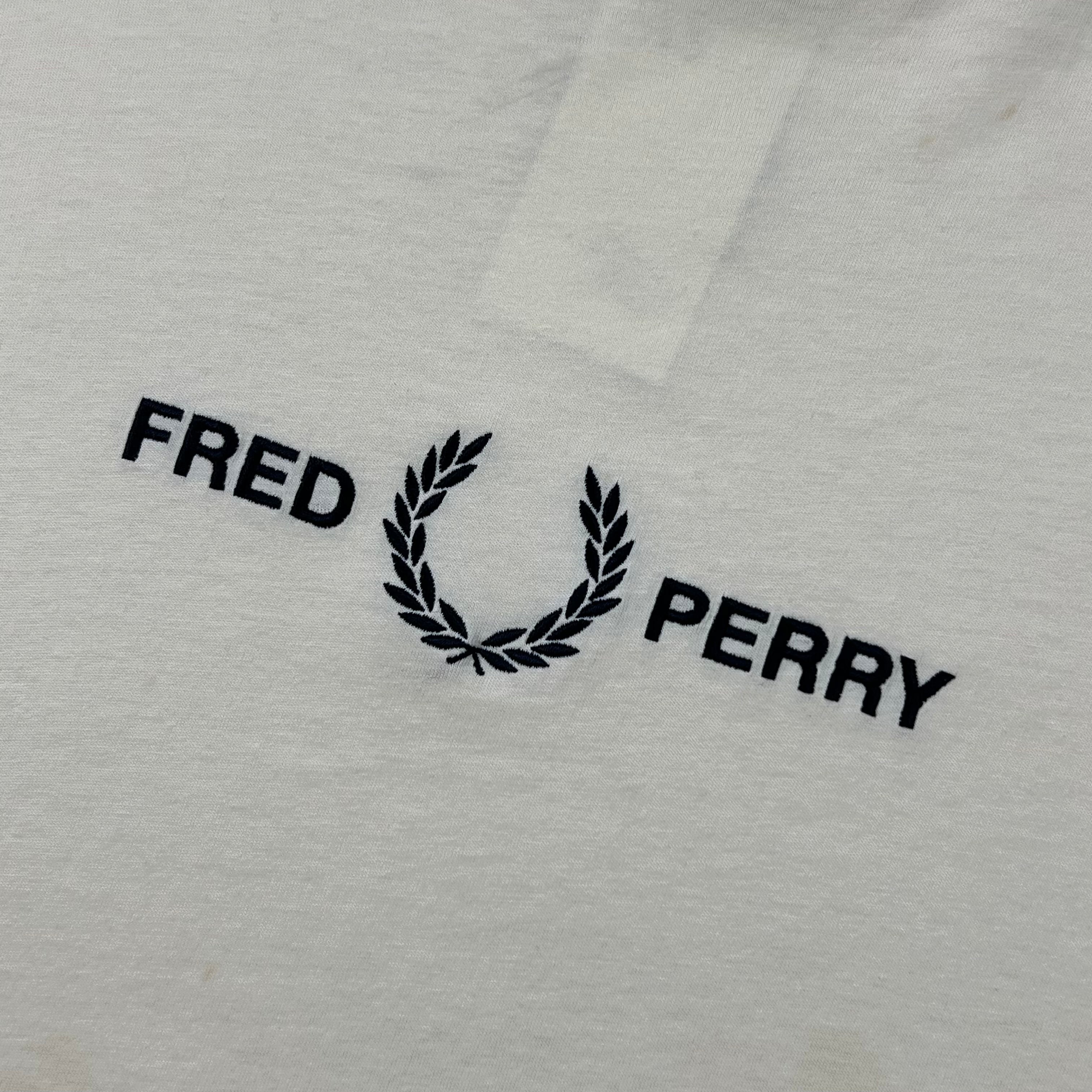 FRED PERRY TEE