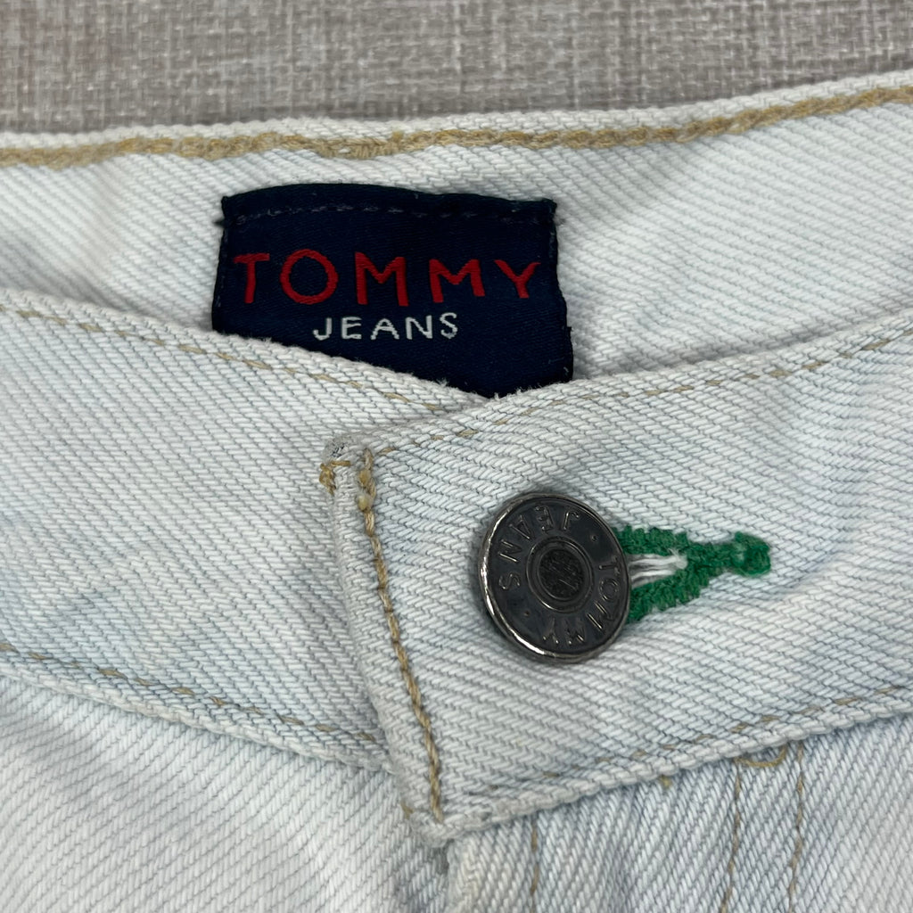 TOMMY JEANS BAGGY DENIM SHORTS