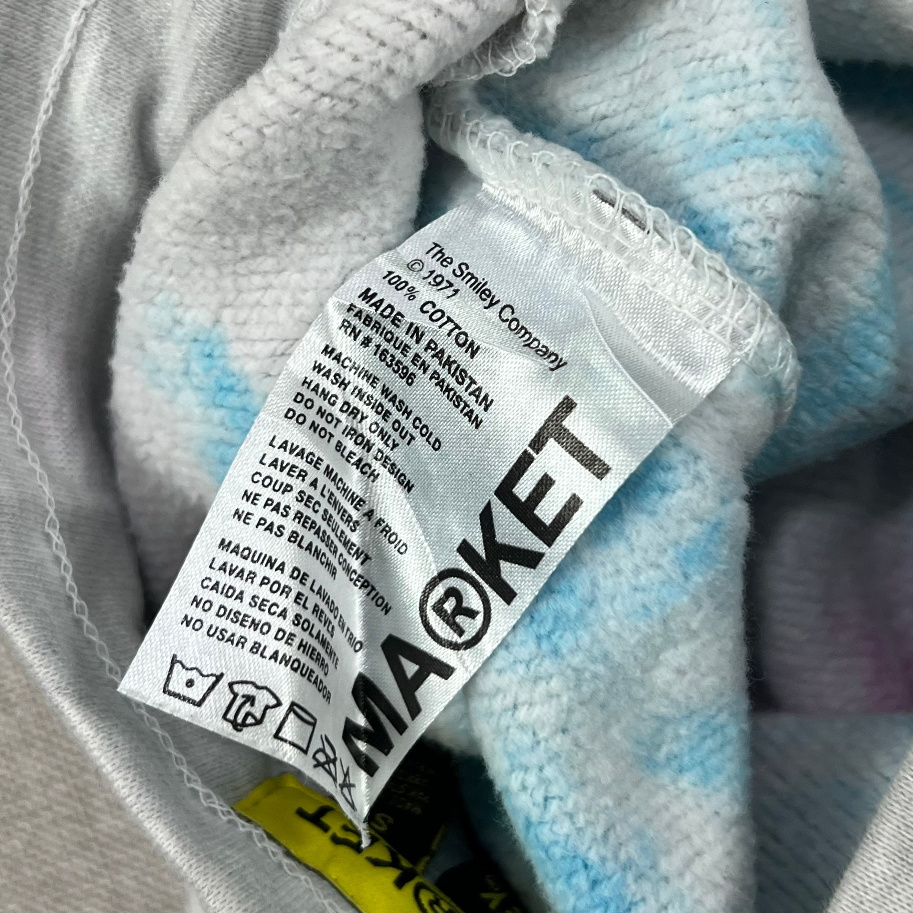 MARKET SMILEY BEYOND SPACE AND TIME SWEATSHORTS