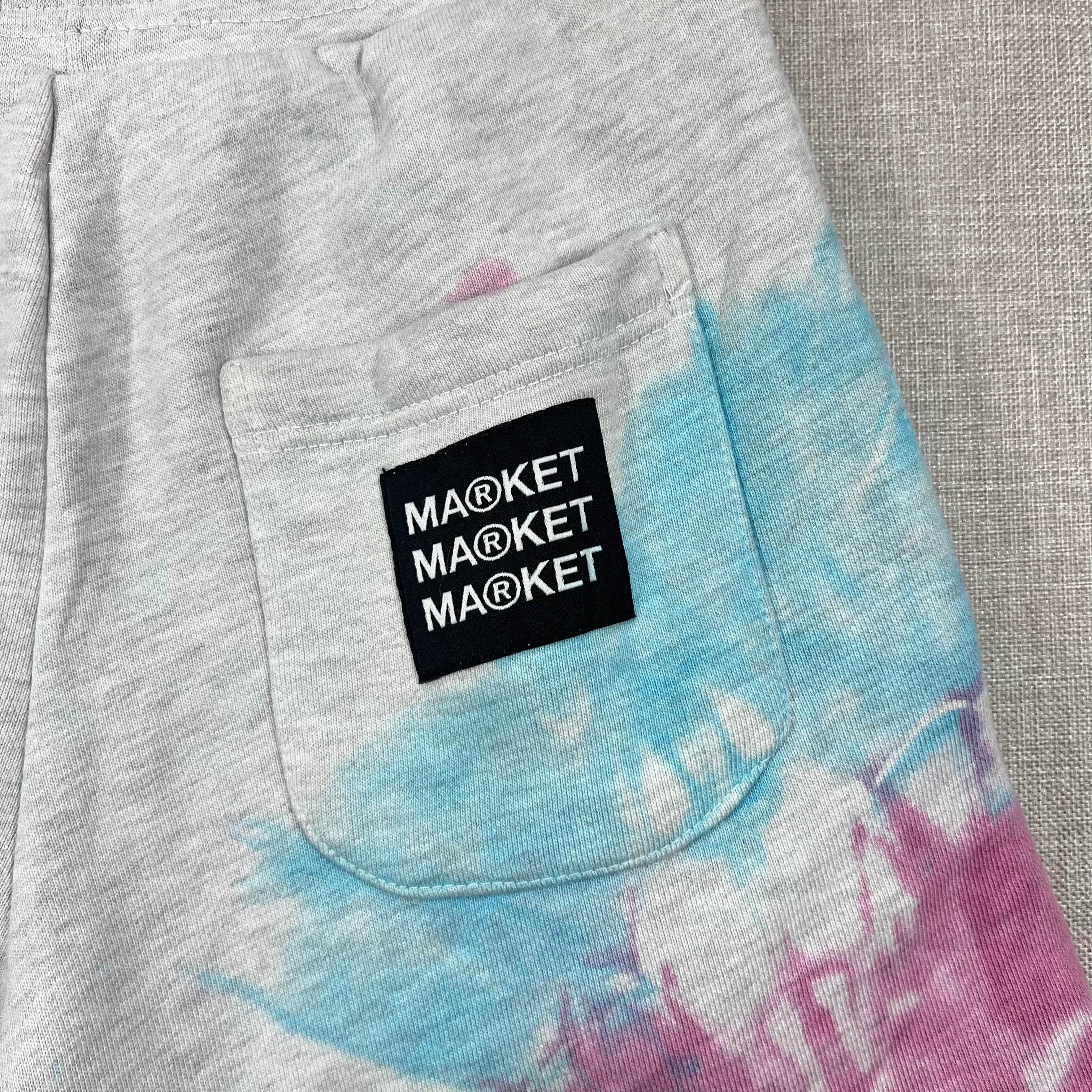 MARKET SMILEY BEYOND SPACE AND TIME SWEATSHORTS