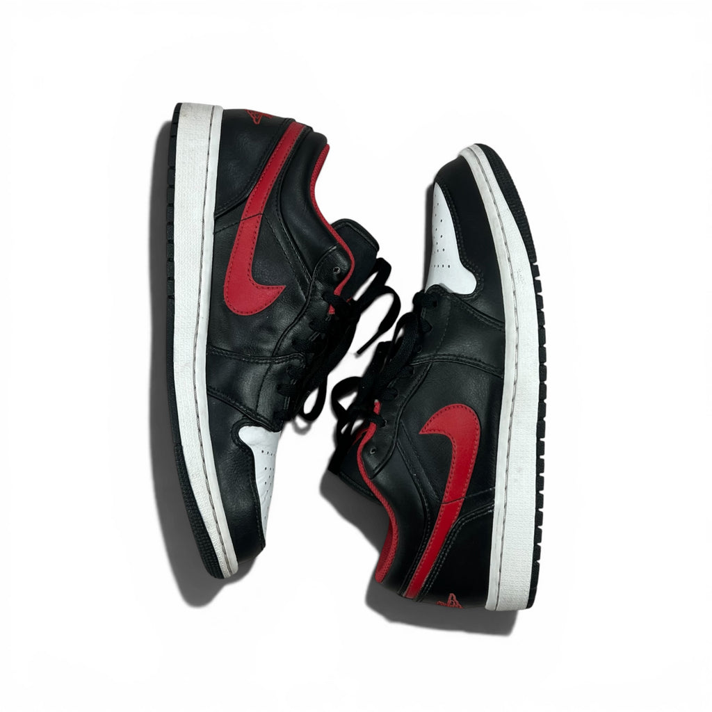 JORDAN 1 LOW "WHITE TOE"