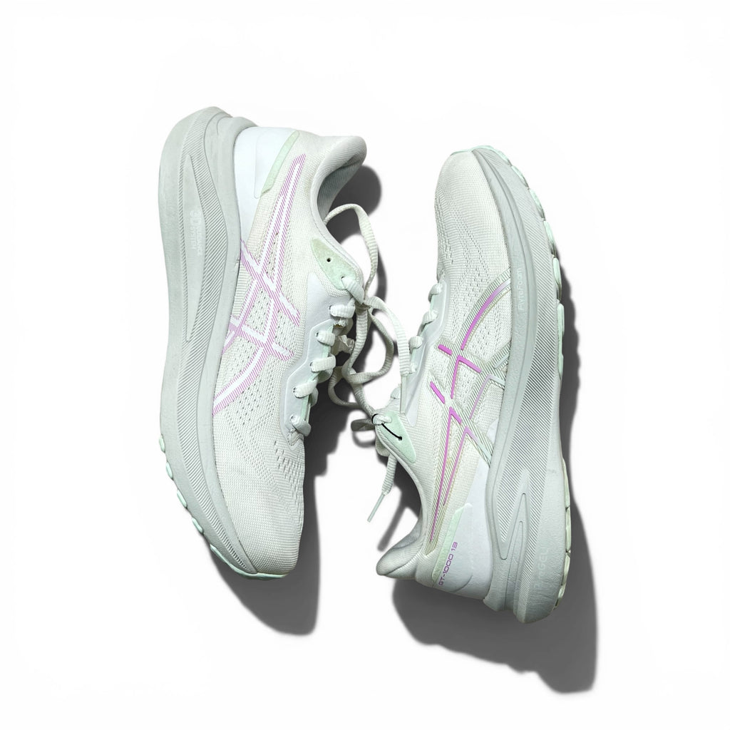 ASICS WOMENS GT-1000 13