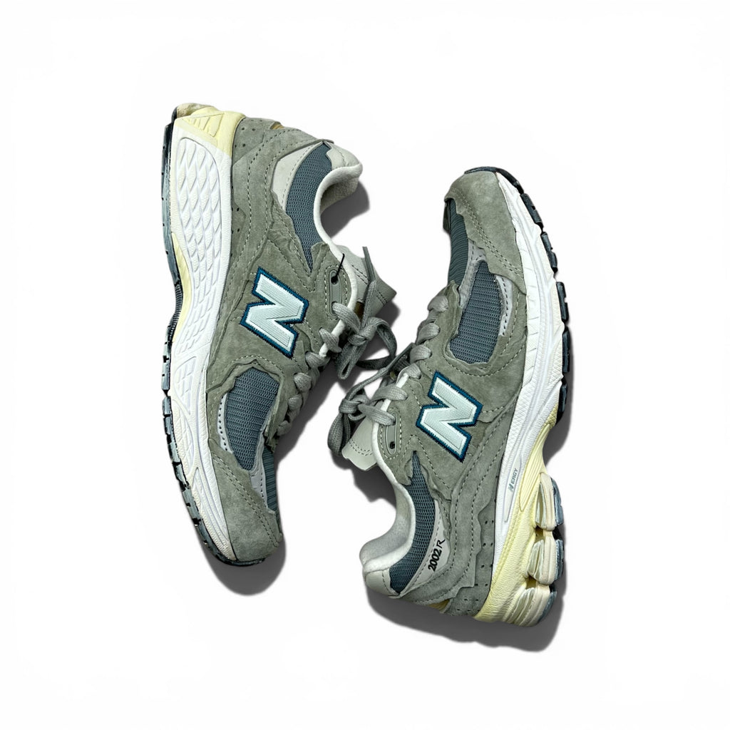 NEW BALANCE 2002R PROTECTION PACK - MIRAGE GREY"