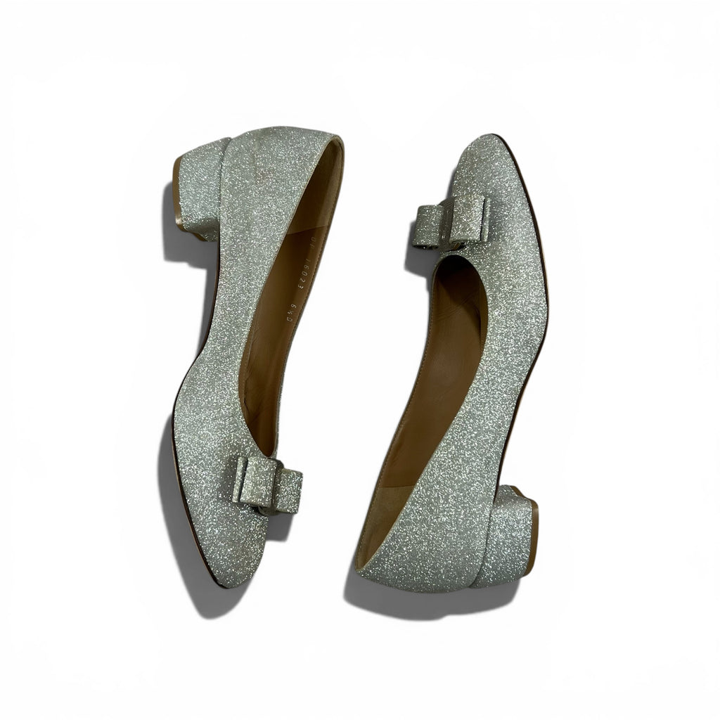 SALVATORE FERRAGAMO VARA PUMPS