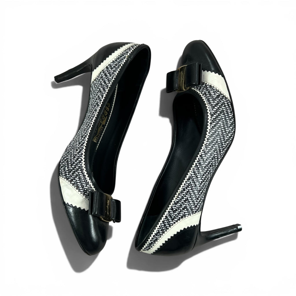 SALVATORE FERRAGAMO ELOISA PUMPS