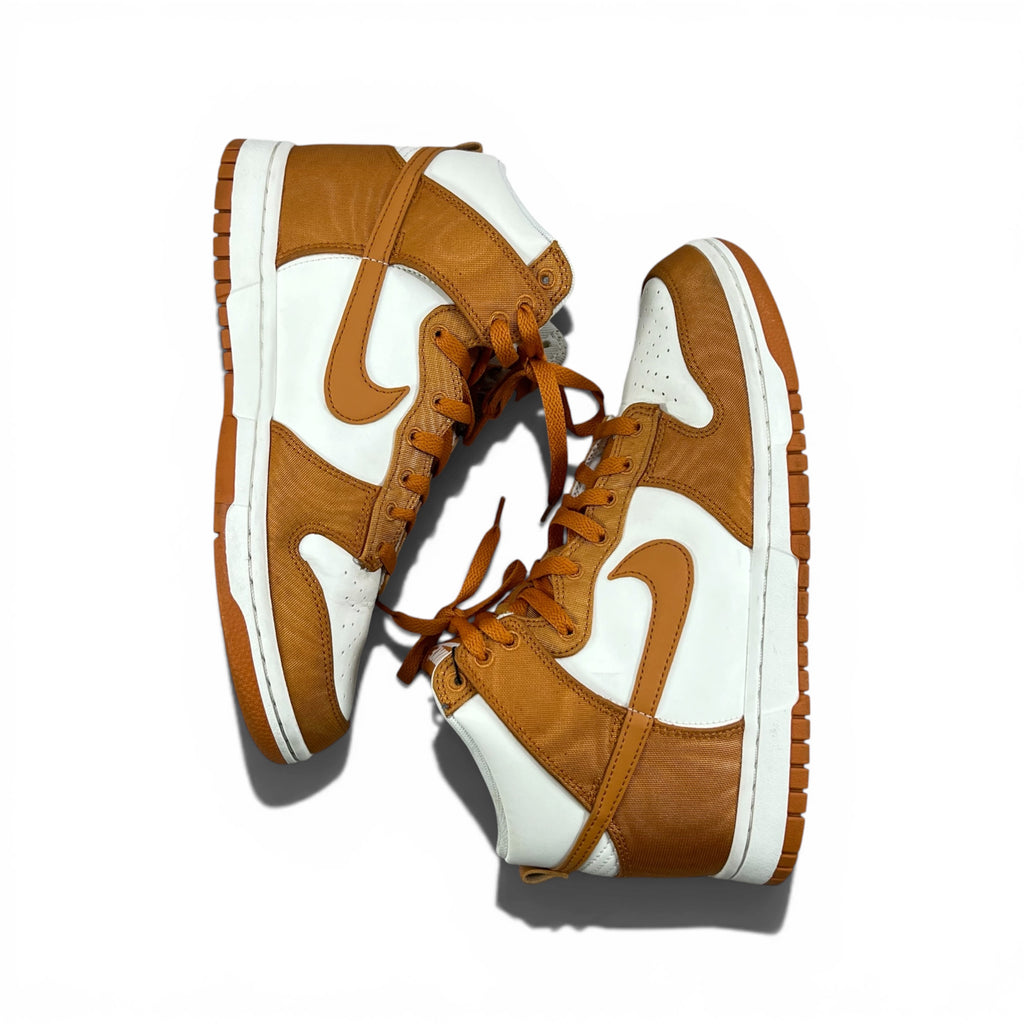 NIKE DUNK HIGH "MONARCH"