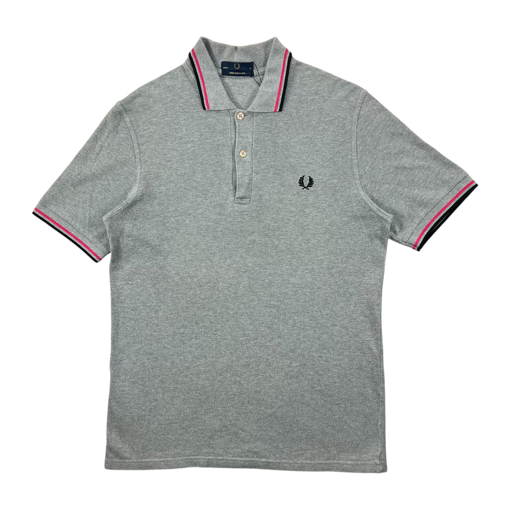 FREDPERRY TWIN-TIPPED COLLAR AND SCUFFS P/S